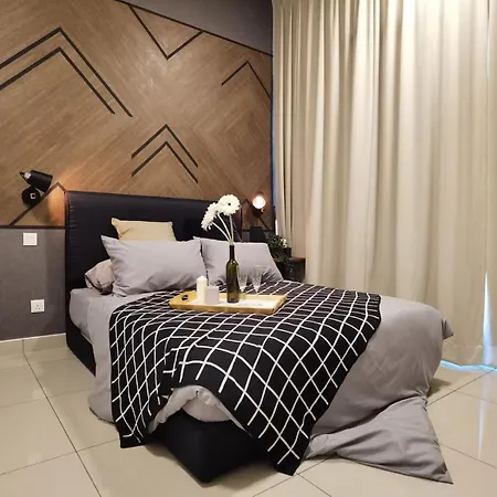 Conezion Botanical Suite: Spacious Family Retreat near Putrajaya Exterior photo