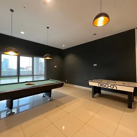 Conezion Botanical Suite: Spacious Family Retreat near Putrajaya Exterior photo