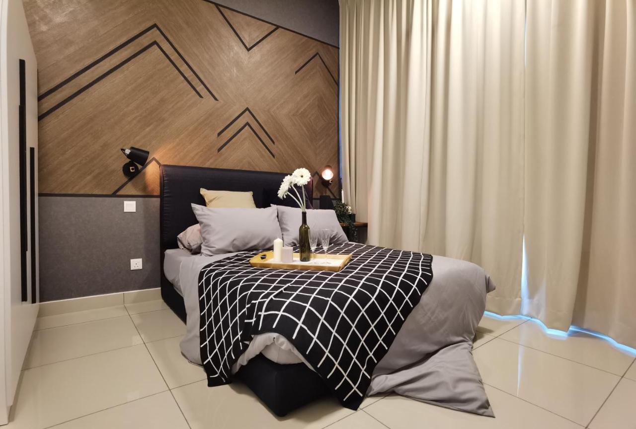 Apartment Conezion Botanical Suite: Spacious Family Retreat Near *