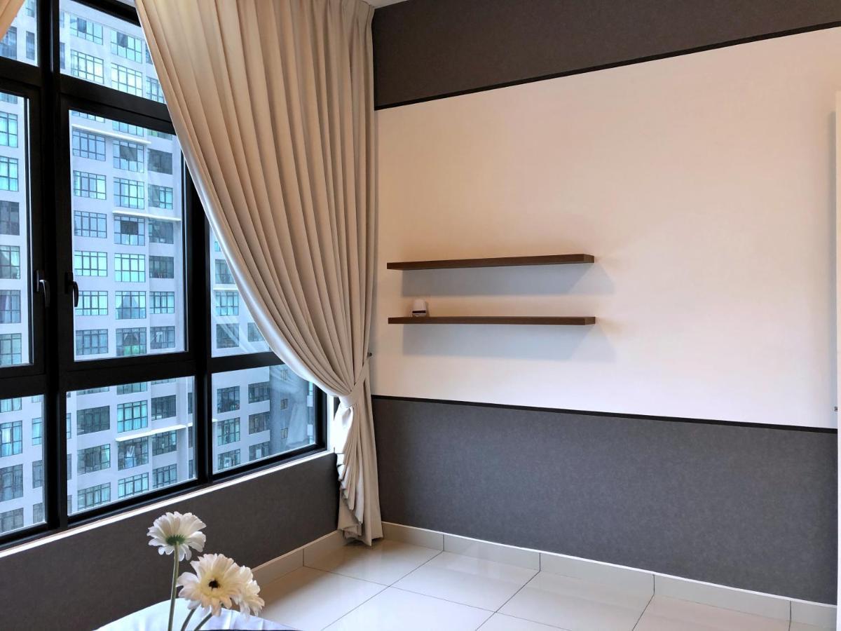 Apartment Conezion Botanical Suite: Spacious Family Retreat Near